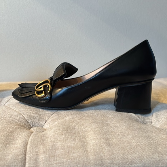 Gucci Heeled Loafers - Picture 5 of 11